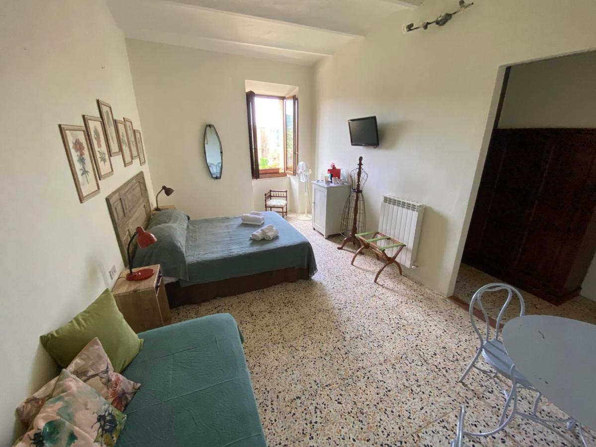 Rooms And Wine Al Castello Monteriggioni Zewnętrze zdjęcie