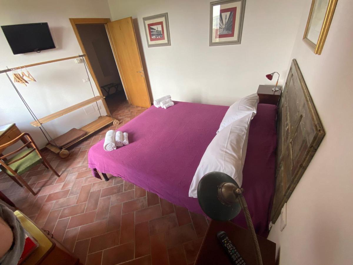 Rooms And Wine Al Castello Monteriggioni Zewnętrze zdjęcie